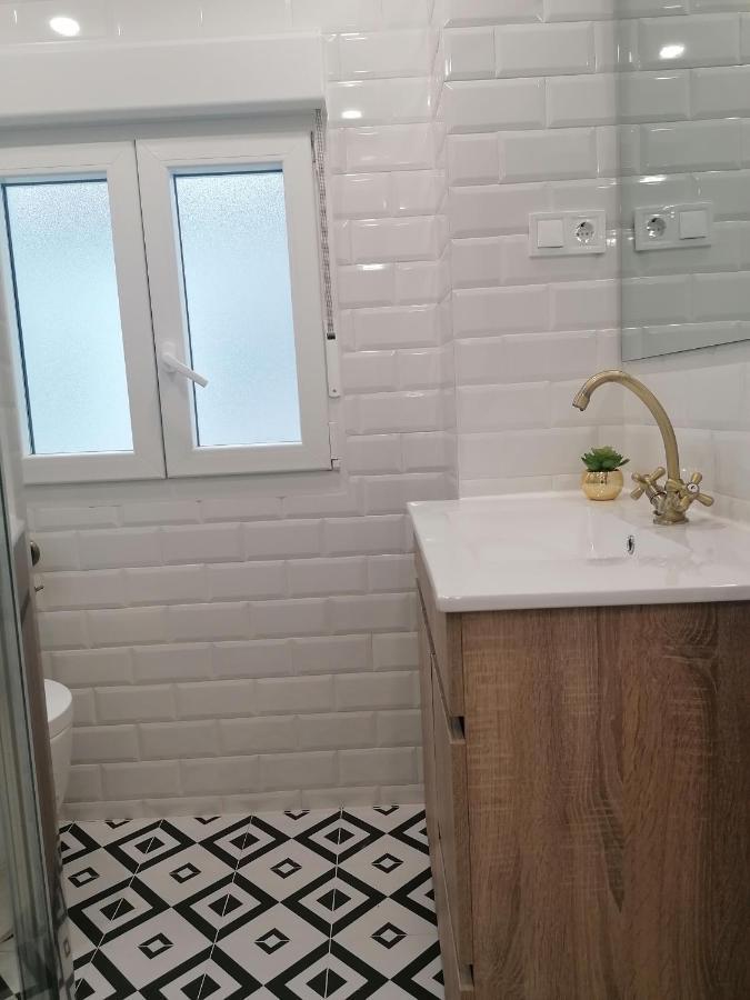 Piso Deluxe En El Centro Con Ascensor Apartman Castro Urdiales Kültér fotó